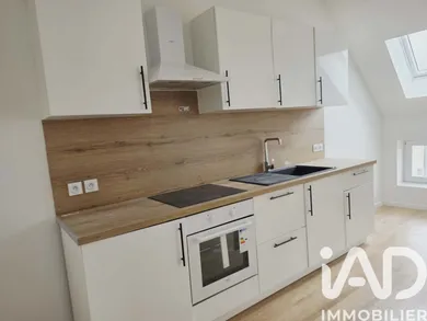 Apartment in Villeneuve-sur-Yonne (89500)