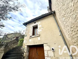 Maison de village à Agonac (24460)
