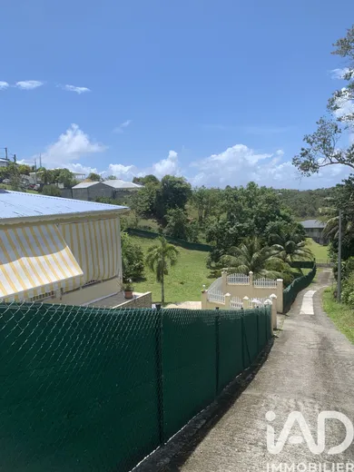 Appartement à LE GOSIER (97190)