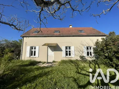 Maison à Broût-Vernet (03110)