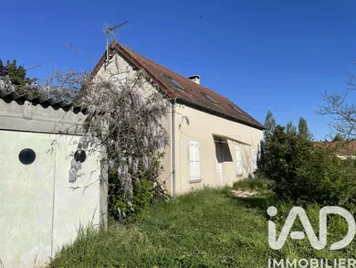 Maison à Broût-Vernet (03110)