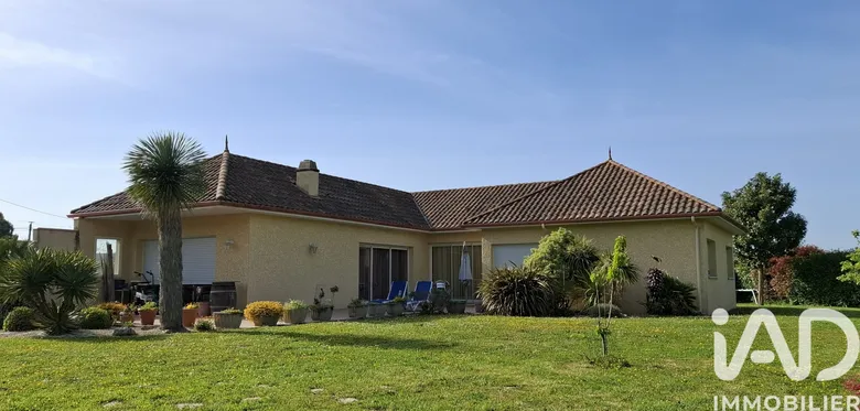 Maison 5 pièces 129 m² · à Malaussanne · 129,3 m² · 225 000 €