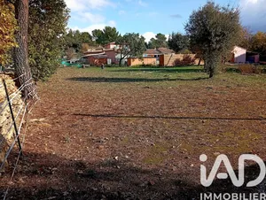 Terrain à bâtir à Régusse (83630)