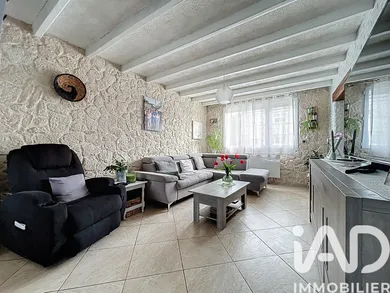 Maison traditionnelle à Louvres (95380)