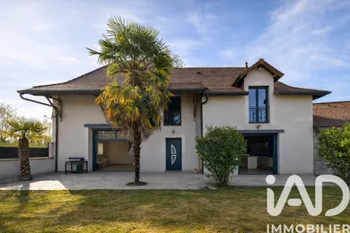Maison traditionnelle à Les Avenières (38630)
