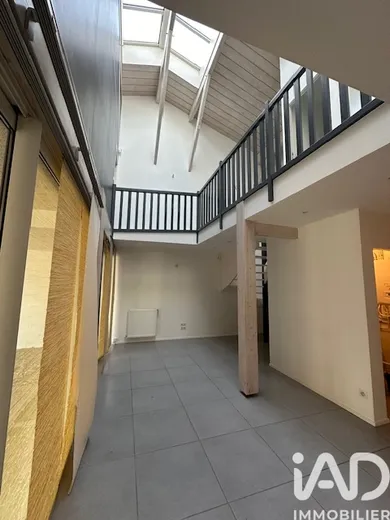 Duplex in Eysines (33320)