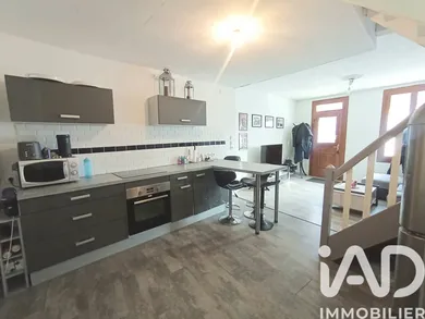Townhouse in Lillebonne (76170)