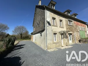 Traditional house in Quibou (50750)