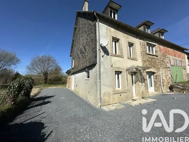 Traditional house in Quibou (50750)