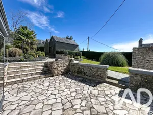 Maison de ville à Villedieu-les-Poêles (50800)
