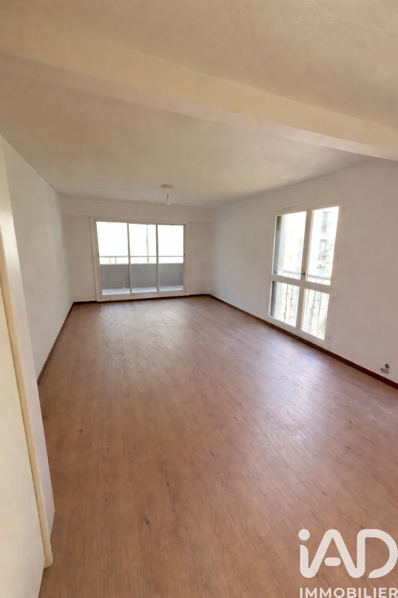 Appartement 5 pièces 91 m² · à Marseille · 91 m² · 219 000 €
