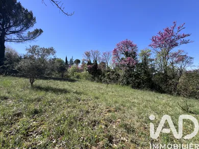 Terrain à bâtir à Apt (84400)