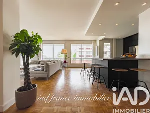 Apartment in Mareil-Marly (78750)