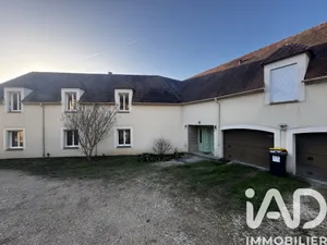 Duplex in Montceaux-lès-Meaux (77470)