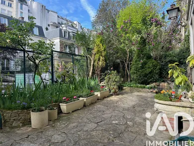 Apartment in Paris (75014)