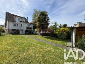 Detached house in Drancy (93700)