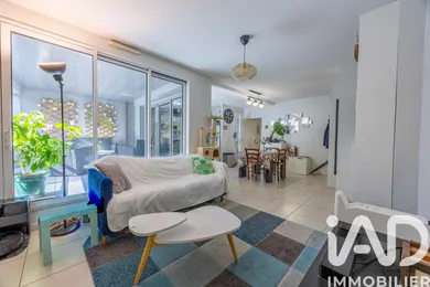 Appartement à Bordeaux (33800)
