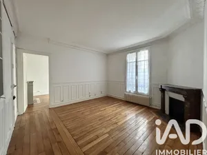 Apartment in Paris (75013)