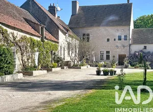Manoir à Tavers (45190)