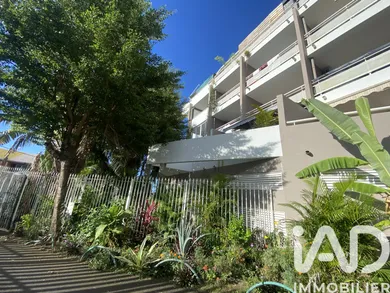 Apartment in Saint-Denis (97490)