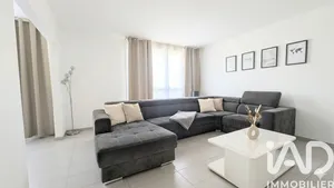 Apartment in Saint-Michel-sur-Orge (91240)