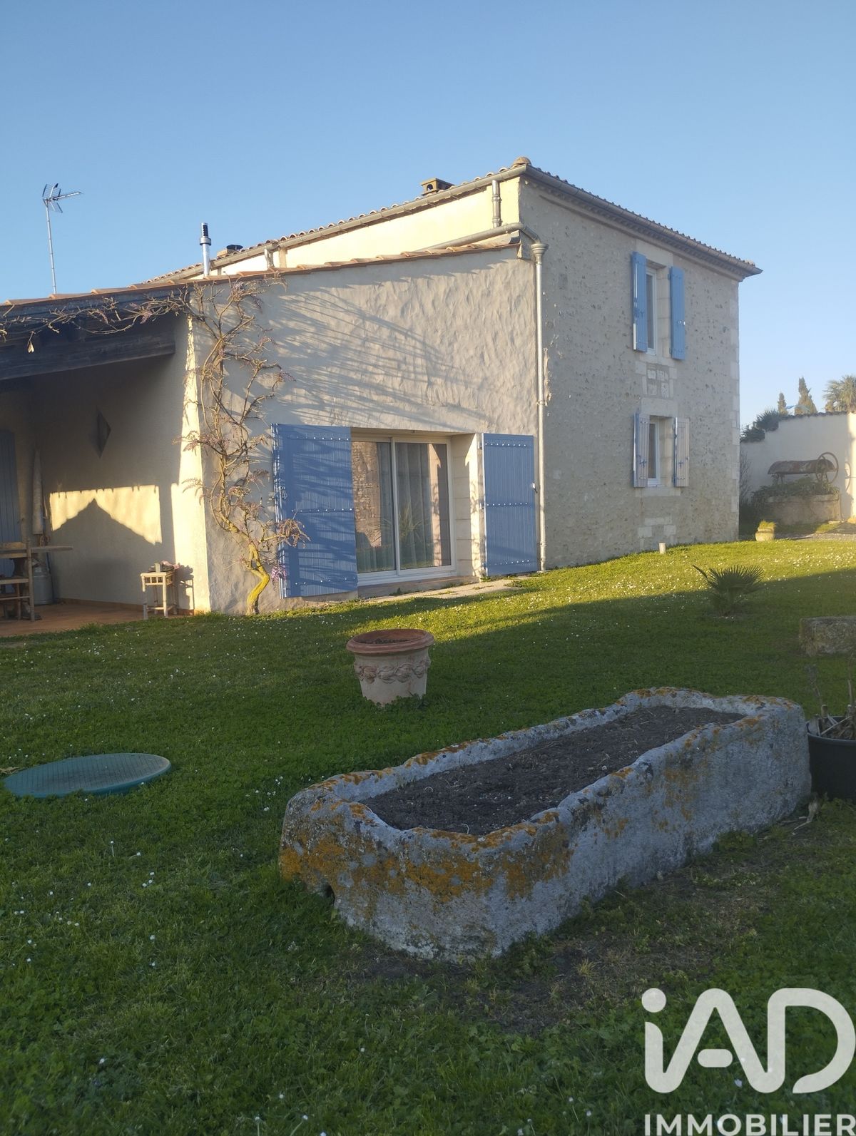 maison à Étaules