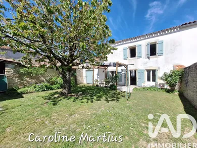Maison de village à Esnandes (17137)