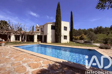 Maison traditionnelle à Aubagne (13400)