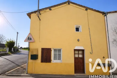 Maison à Mairé-Levescault (79190)