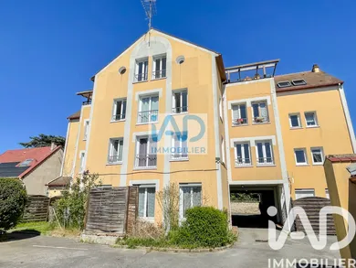 Apartment in Étréchy (91580)