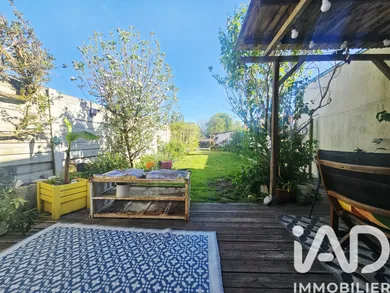 Townhouse in Sèvremoine (49230)