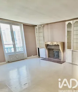 Apartment in Troyes (10000)