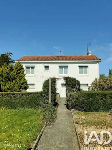 Traditional house in Chantonnay (85110)