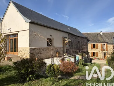 Lodge in La Salvetat-Peyralès (12440)