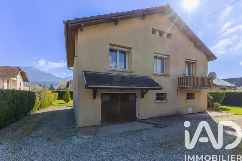 Maison 3 pièces 69 m² · à Chambéry · 68,5 m² · 400 000 €