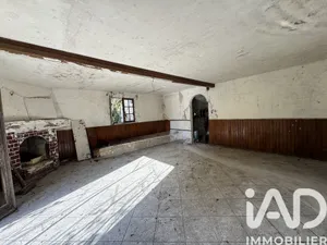 House in La Chapelle-sur-Loire (37140)