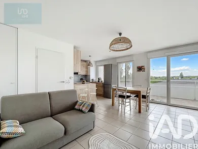 Apartment in Neuilly-sur-Marne (93330)