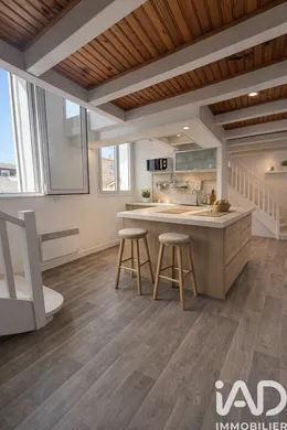 Apartment in Bordeaux (33000)