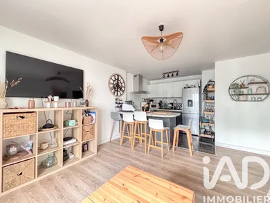 Apartment in Moissy-Cramayel (77550)