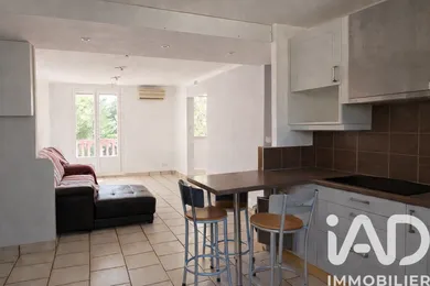 Apartment in Salon-de-Provence (13300)