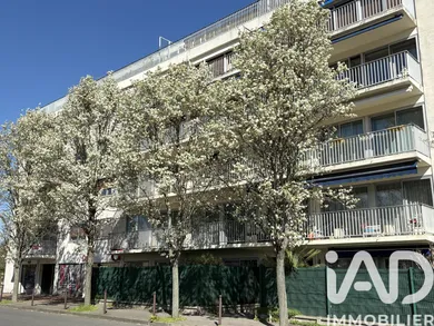 Apartment in Viry-Châtillon (91170)