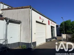 Building in L'Houmeau (17137)