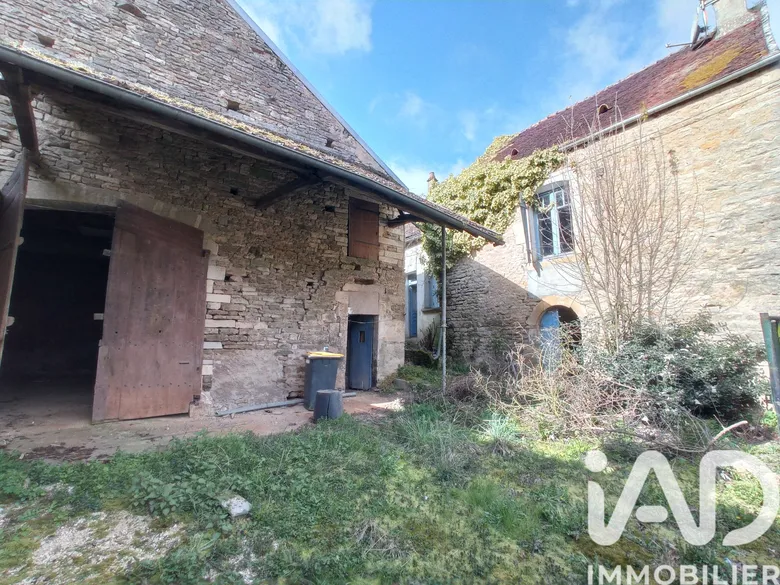 Maison 3 pièces 64 m² · à Athie · 63,7 m² · 30 000 €
