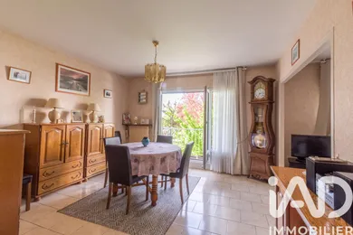 Apartment in Houilles (78800)