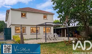 Traditional house in Semoy (45400)