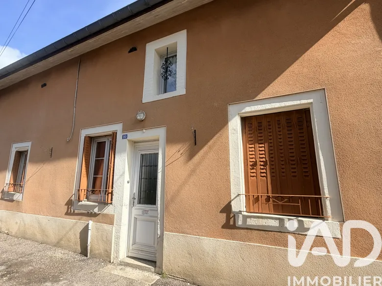 Maison 5 pièces 87 m² · à Eurville-Bienville · 86,9 m² · 120 000 €