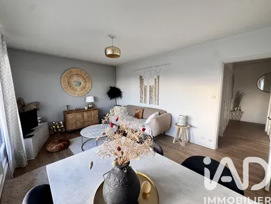 Apartment in Angers (49000)