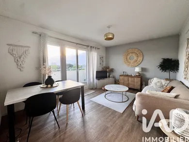 Apartment in Angers (49000)