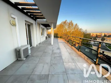 Appartement à Cagnes-sur-Mer (06800)