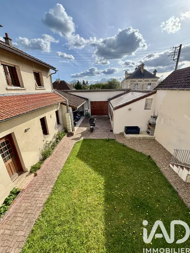 Townhouse in Joigny (89300)
